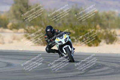 media/Jan-13-2024-SoCal Trackdays (Sat) [[9c032fe5aa]]/Turn 4 (135pm)/